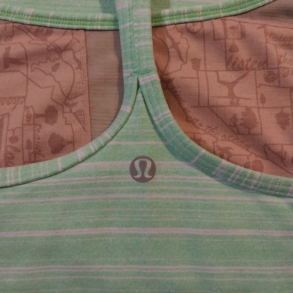 FREE Lululemon Power Y Tank Size 8 - Picture 2 of 8